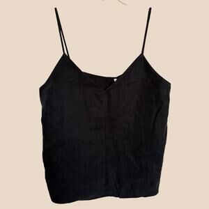 Everlane NWT "The Cami in Butterlite Black" Minimalist Top size 2 Runs Large!